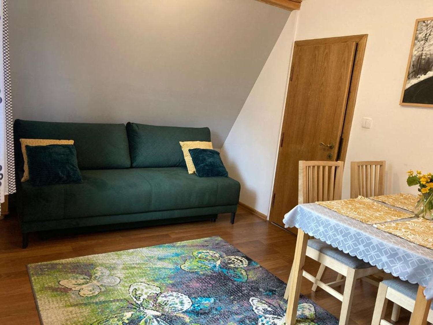 I Na Wyskowkach Jacuzzi & Sauna Chalet *