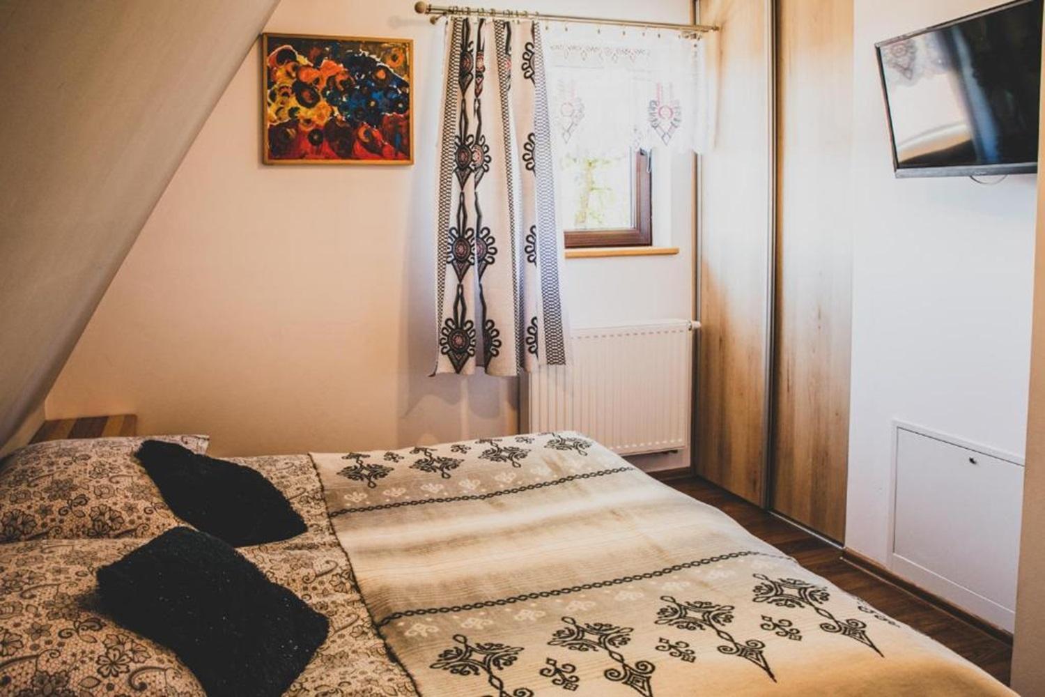 I Na Wyskowkach Jacuzzi & Sauna Chalet *
